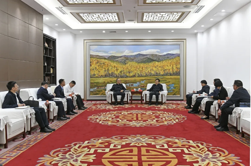 贺伟华张鸿福会见内蒙古农商银行党委书记、董事长刘丰相关图片