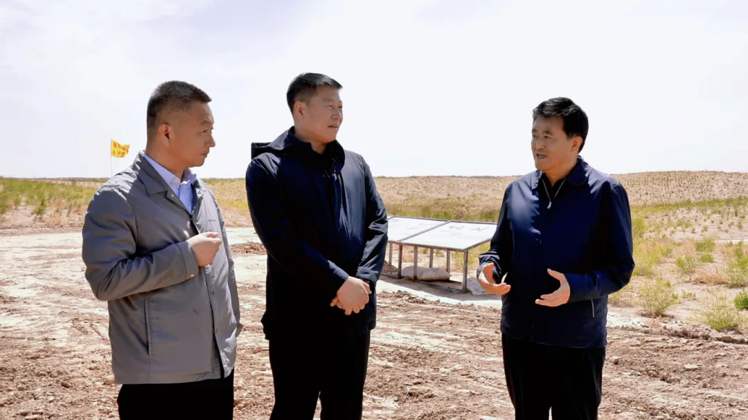 贺伟华深入杭锦后旗、磴口县调研“三北”工程建设等工作相关图片